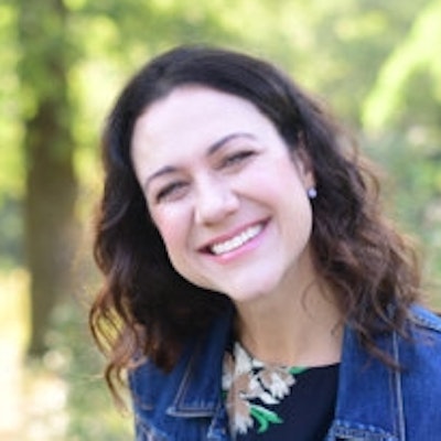 portrait photo of Gina Hamadey