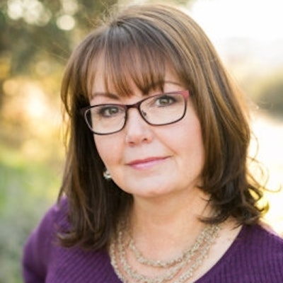 portrait photo of Sally Arnold