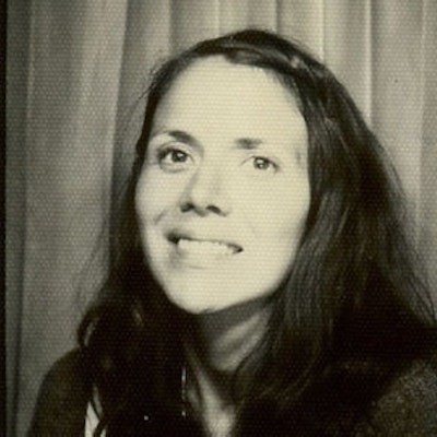 portrait photo of Julie Morstad