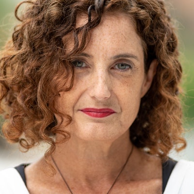 portrait photo of Camilla Nelson