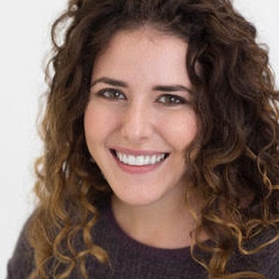 portrait photo of Andrea Small