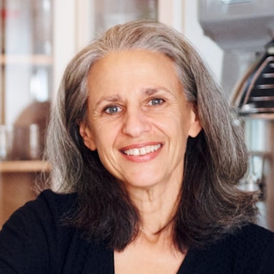 portrait photo of Tamar Haspel
