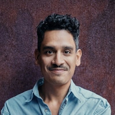 portrait photo of Alejandro Varela