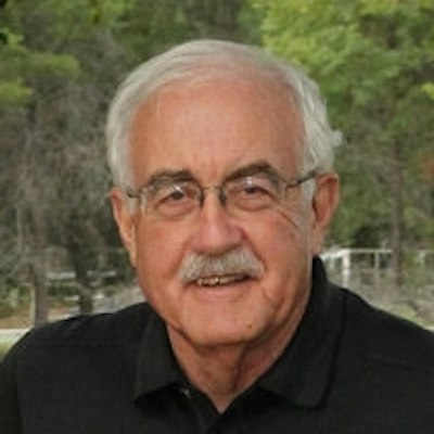 portrait photo of Steve Farrar