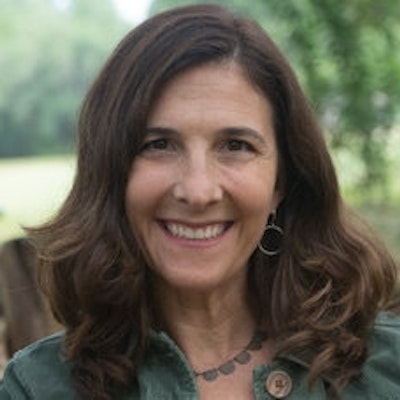 portrait photo of Juli Berwald