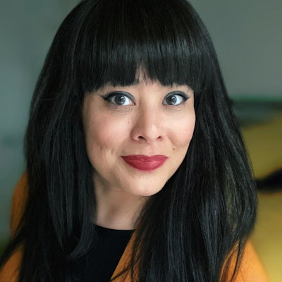 portrait photo of Erin Entrada Kelly