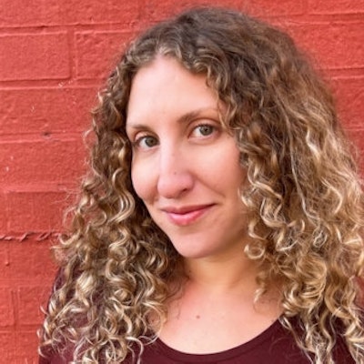 portrait photo of Nona Willis Aronowitz