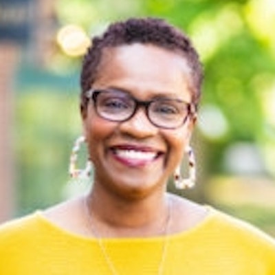 portrait photo of Dorena Williamson