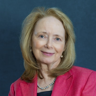portrait photo of Christine Courtenay