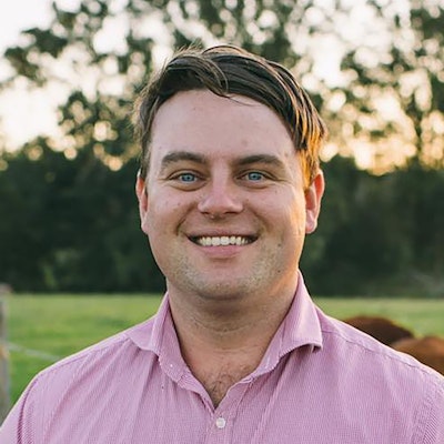 portrait photo of Joshua Gilbert