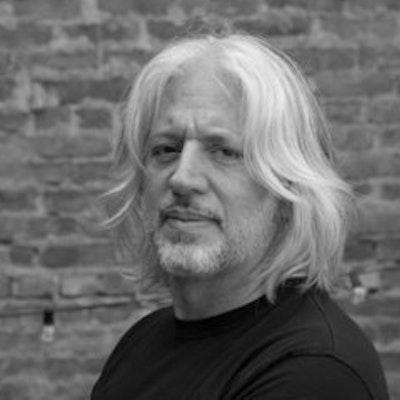 portrait photo of David Hollander