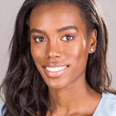 portrait photo of Brianna Holt