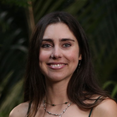 portrait photo of Hannah-Rose Watt