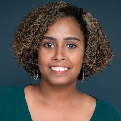 portrait photo of Jasminne Mendez