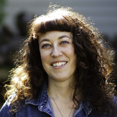 portrait photo of Emma Törzs