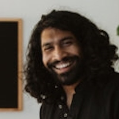 portrait photo of Kevin Wilson