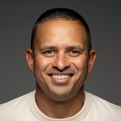 portrait photo of Usman Khawaja