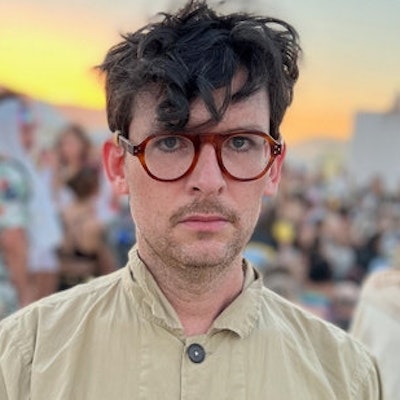 portrait photo of Moshe Kasher