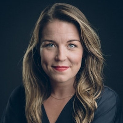 portrait photo of Natalie Lampert