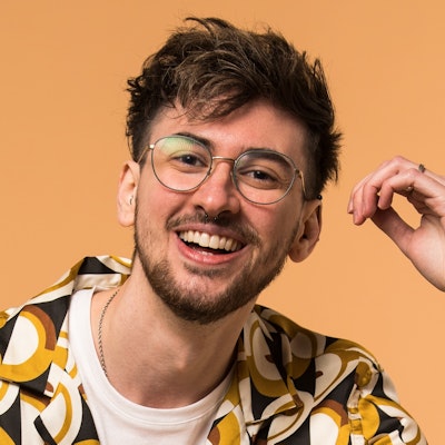 portrait photo of Jamie Raines