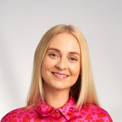 portrait photo of Lucille Shackleton