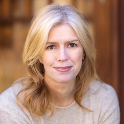 portrait photo of Gwendolyn Bounds