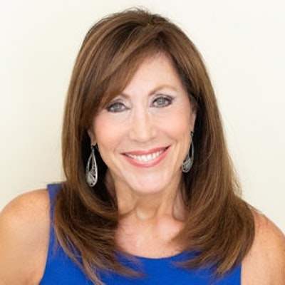 portrait photo of Danna Demetre