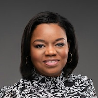 portrait photo of Lisa Victoria Fields