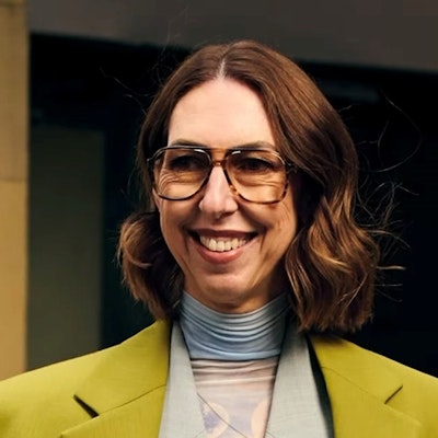portrait photo of Sally Mackinnon