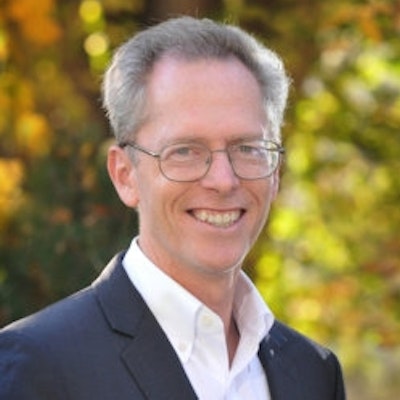 portrait photo of Dr. Chris Honey