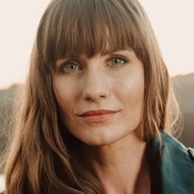 portrait photo of Jamie Wright