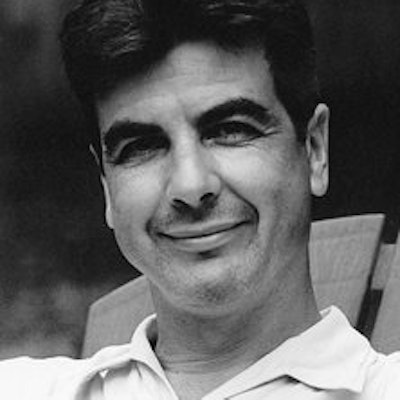 portrait photo of Ken Ellingwood