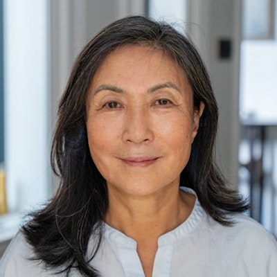 portrait photo of Xiaolan Zhao