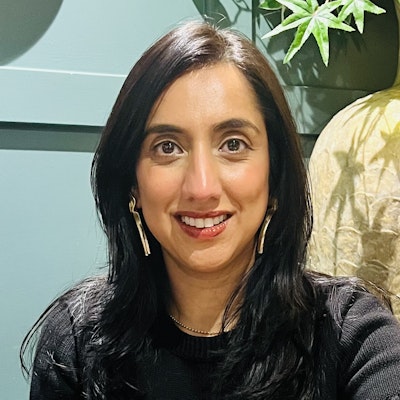 portrait photo of Renu Bhardwaj