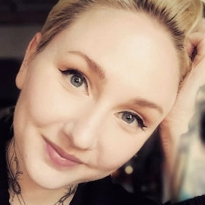 portrait photo of Madeleine Roux