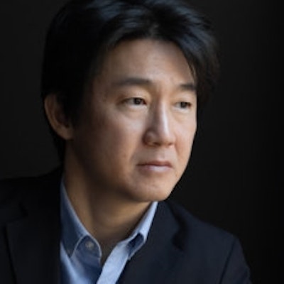 portrait photo of Ed Park