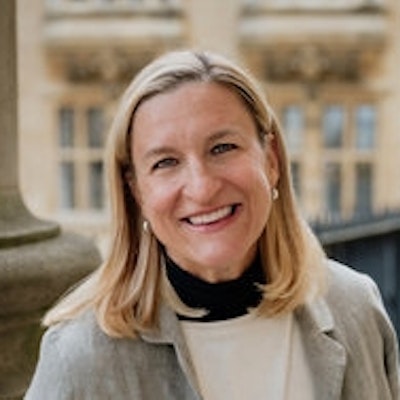 portrait photo of Ruta Sepetys