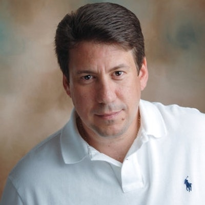 portrait photo of Anthony DeStefano