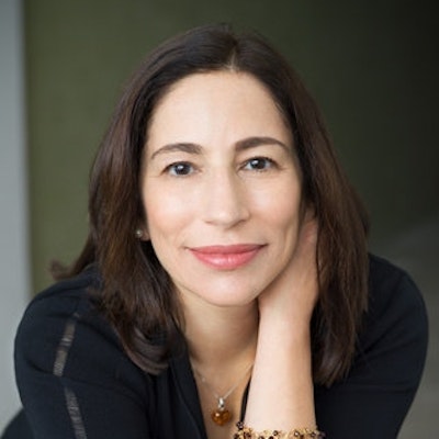 portrait photo of Judith Warner