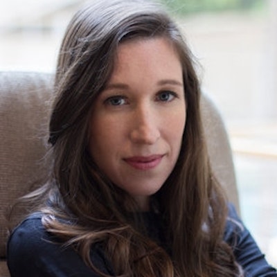 portrait photo of Lauren Kate