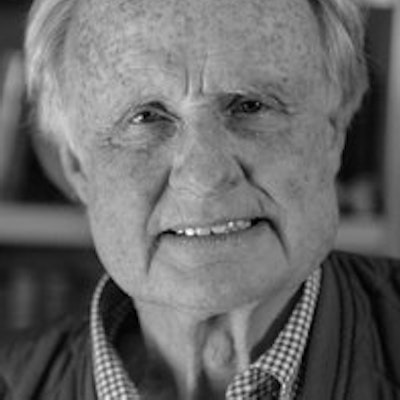 portrait photo of John Heminway