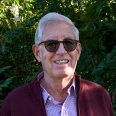 portrait photo of Jonathan Galassi