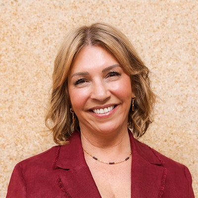 portrait photo of Dr Jo Orlando PhD