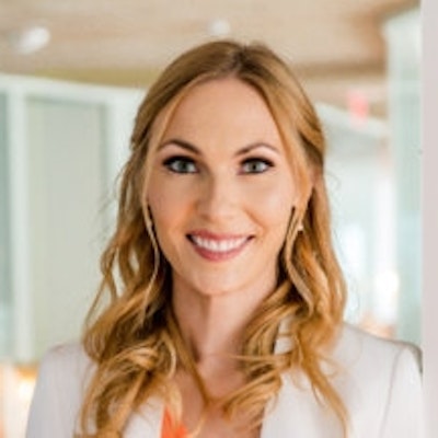 portrait photo of Madeline Mann