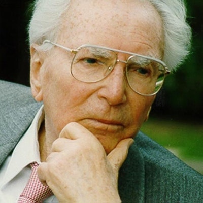 portrait photo of Viktor E Frankl