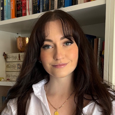 portrait photo of Emily Snowdon