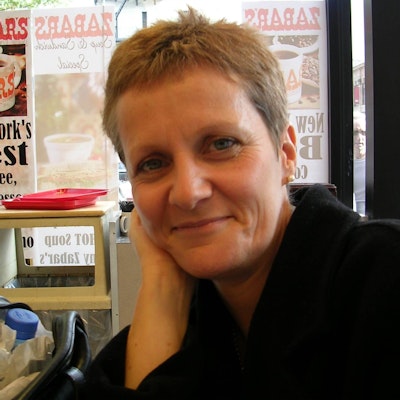 portrait photo of Alison Ritchie