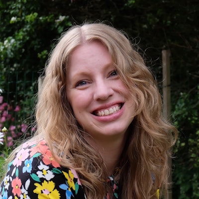 portrait photo of Bethan Clarke
