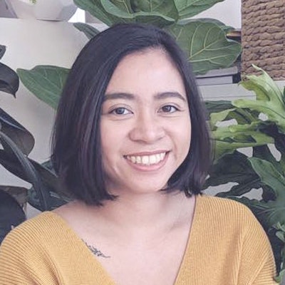 portrait photo of Niña Nill