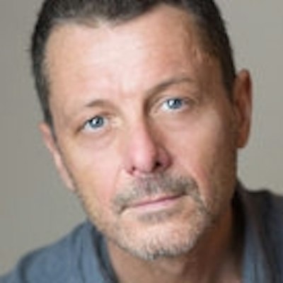 portrait photo of Philip Shenon